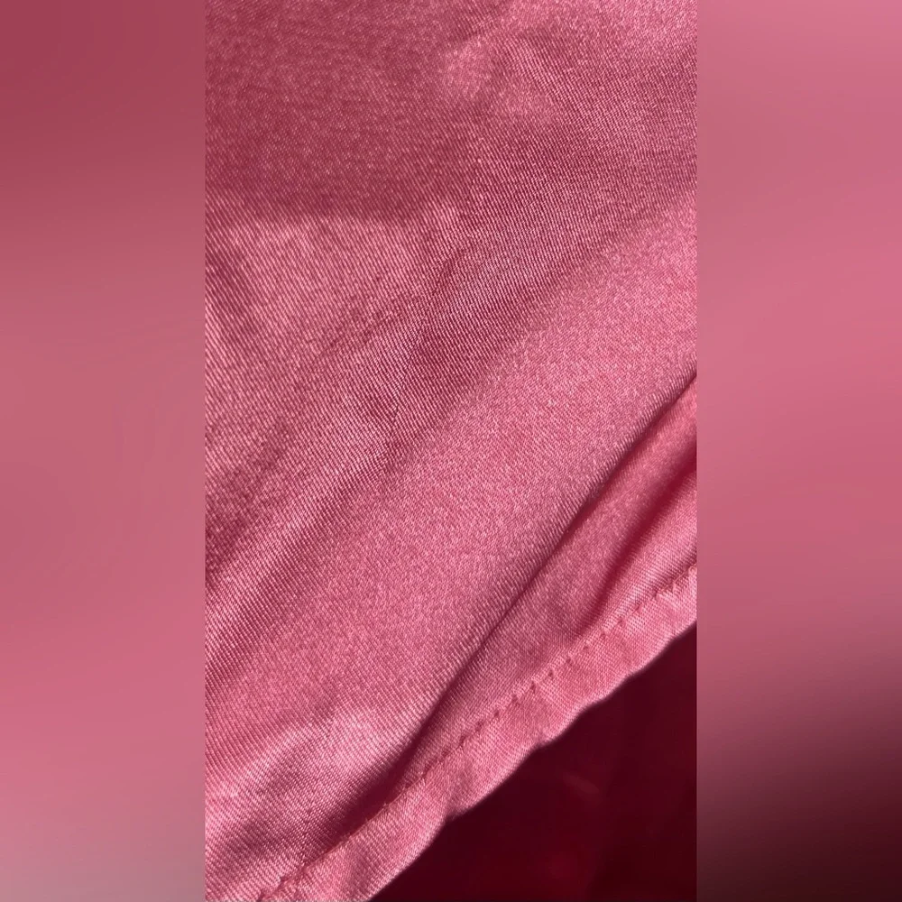 Vintage Satin Pajama Set 90s Valerie Stevens Sleevless Top Shorts Pink Silky Pjs - Picture 2 of 16